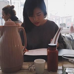 Meet your Posher, Effie